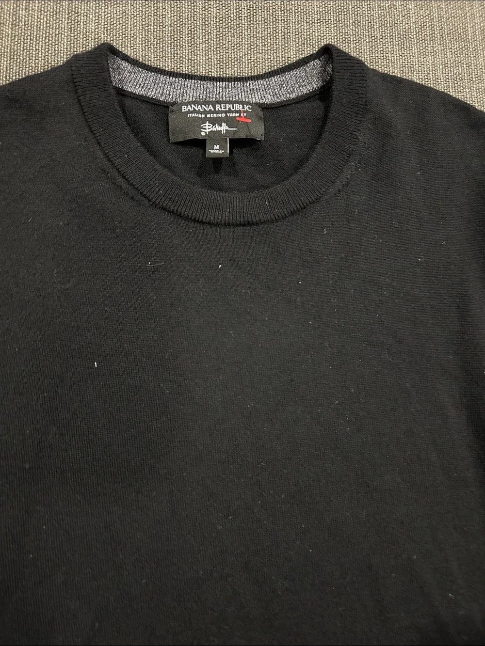 Banana Republic Men’s Black Crewneck Italian merino yarn by Baruffa Knit Sweater
